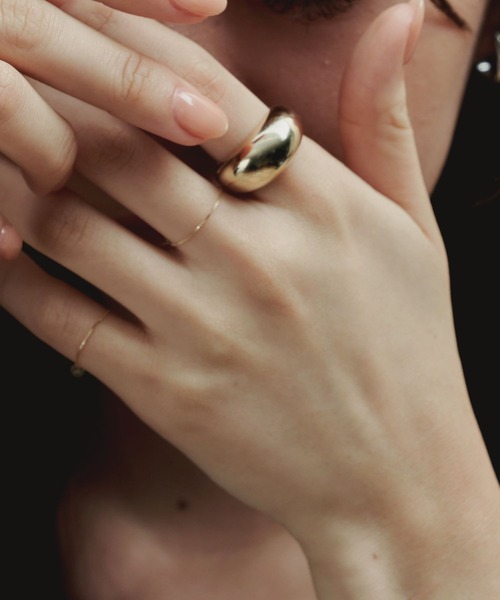 A part by（アパートバイ）の「チャンキーリングＬ　163442（リング・レディース・シルバー/ゴールド・FREE）」の2枚目の写真