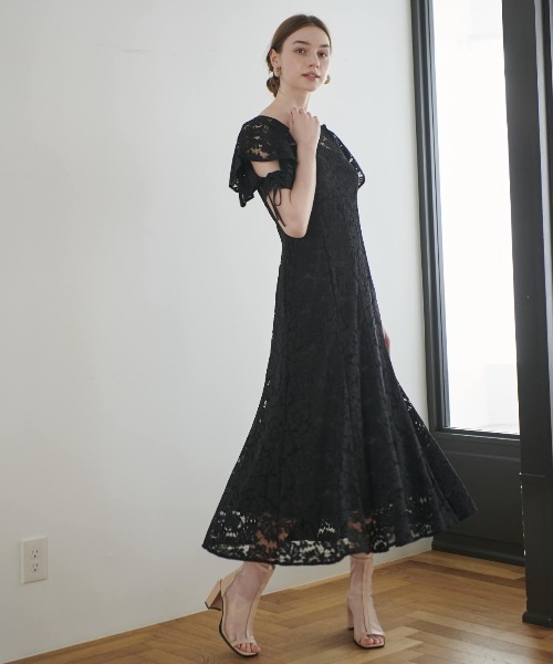 AND COUTURE(アンドクチュール)の「コードレース袖ラッフルワンピース(ワンピース・レディース・ブラック/ミント・MEDIUM)」の14枚目の写真