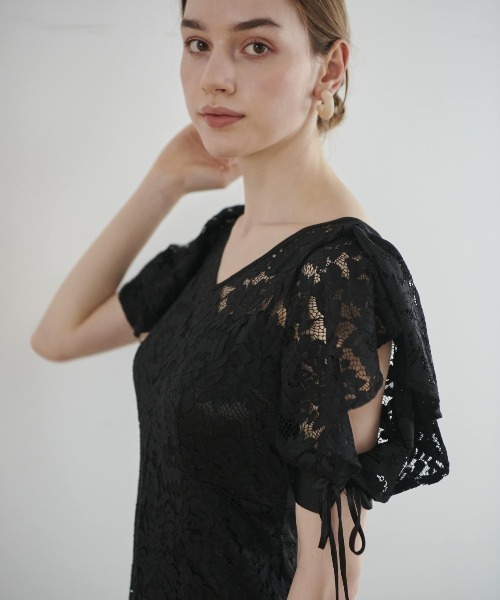 AND COUTURE(アンドクチュール)の「コードレース袖ラッフルワンピース(ワンピース・レディース・ブラック/ミント・MEDIUM)」の18枚目の写真