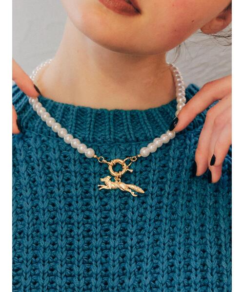 AMERICAN HOLIC（アメリカンホリック）の「パールBIGチャームネックレス(FOX)（ネックレス・レディース・シルバー/ゴールド・FREE）」の4枚目の写真