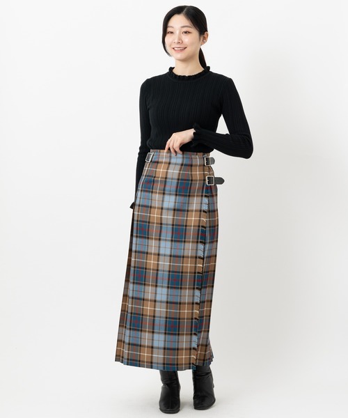 O'NEIL of DUBLIN(オニールオブダブリン)の「O'NEIL OF DUBLIN オニールオブダブリン マキシ丈スカート ウーステッドウール100% 90cm Wワイドベルト(スカート・レディース・ライトブルー/グレー系その他2/インディゴブルー/バイオレット/スモークピンク/ダークネイビー/ピンク/ネイビー系/ネイビー/イエロー/チャコールグレー/カーキ/ブルー/ブルー系その他2/ホワイト×ブラック/ブルー系その他/ダークグリーン/グレイッシュベージュ/ブルー系その他3/ブラウン/ブラック系その他/ブラウン×イエロー/ネイビー系1/ピンク系その他/ライトブラウン/ブラック/ライトグレー/レンガ/グレー系その他/パープル/レッド/グレー/ブルー系その他4/ブルー系その他5/ブラウン系その他/ダークベージュ/ダークブルー/グリーン/ブルー系その他6/ブラウン系その他2/ウィート/グレイッシュブルー/ベージュ系その他/ホワイト×ネイビー/ダークグレー/グレー系その他3/グリーン系その他/ホワイト×グリーン/オレンジ・10/6/8/14/12/4)」の17枚目の写真