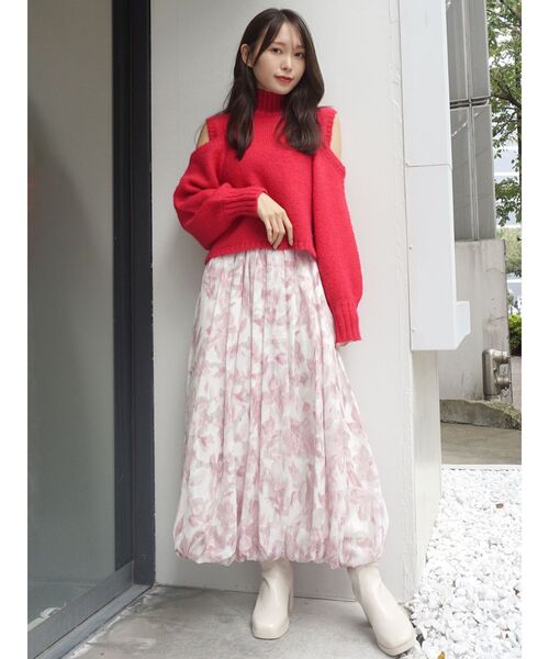 MERCURYDUO(マーキュリーデュオ)の「カラーオープンショルダーニット(ニット/セーター・レディース・オフホワイト/ピンク/ブルー/チャコールグレー/ベージュ・FREE)」の10枚目の写真