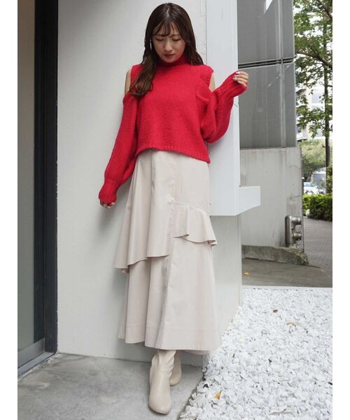 MERCURYDUO(マーキュリーデュオ)の「カラーオープンショルダーニット(ニット/セーター・レディース・オフホワイト/ピンク/ブルー/チャコールグレー/ベージュ・FREE)」の13枚目の写真