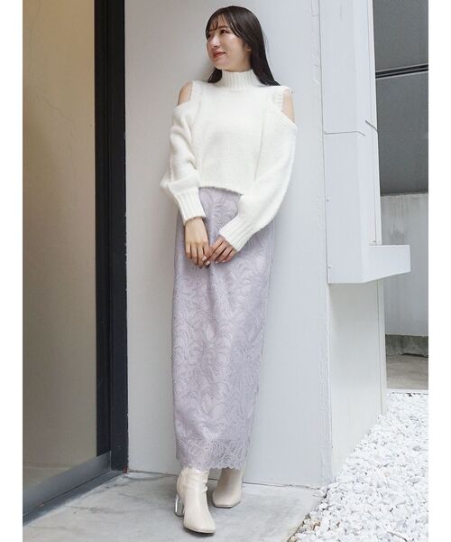 MERCURYDUO(マーキュリーデュオ)の「カラーオープンショルダーニット(ニット/セーター・レディース・オフホワイト/ピンク/ブルー/チャコールグレー/ベージュ・FREE)」の11枚目の写真