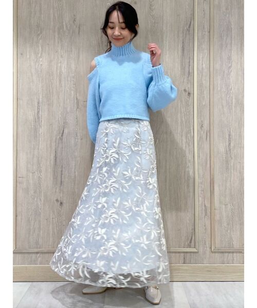 MERCURYDUO(マーキュリーデュオ)の「カラーオープンショルダーニット(ニット/セーター・レディース・オフホワイト/ピンク/ブルー/チャコールグレー/ベージュ・FREE)」の18枚目の写真