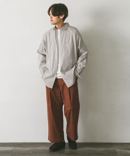 URBAN RESEARCH DOORS(アーバンリサーチドアーズ)の「ライトオックスストライプレギュラーカラーシャツ(シャツ/ブラウス・メンズ・グリーン系その他/ブラウン系その他/ブルー系その他・MEDIUM/SMALL/LARGE)」の8枚目の写真