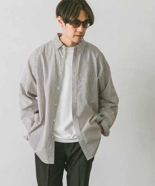 URBAN RESEARCH DOORS(アーバンリサーチドアーズ)の「ライトオックスストライプレギュラーカラーシャツ(シャツ/ブラウス・メンズ・グリーン系その他/ブラウン系その他/ブルー系その他・MEDIUM/SMALL/LARGE)」の14枚目の写真