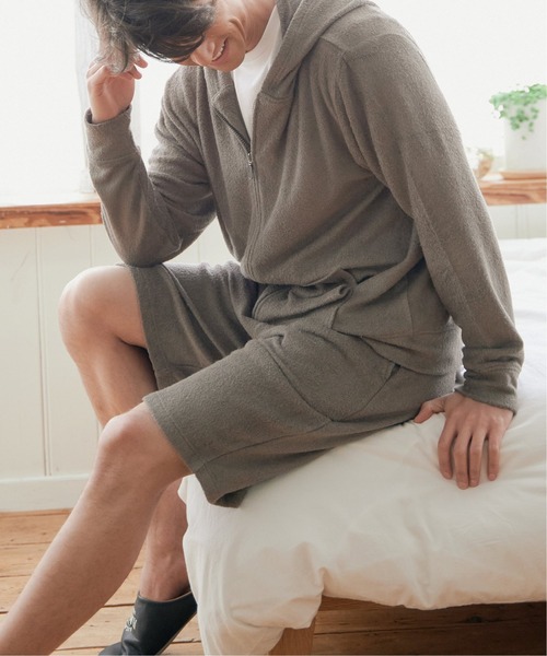 sleeping.com(スリーピングドットコム)の「オリジナルの香り付き素材 メンズ・ゆるふわダブルパイルカットソーハーフパンツ(ルームウェア/パジャマ・メンズ・オリーブ/ベージュ/ネイビー/ライトグレー/スカイブルー・フリ-)」の6枚目の写真