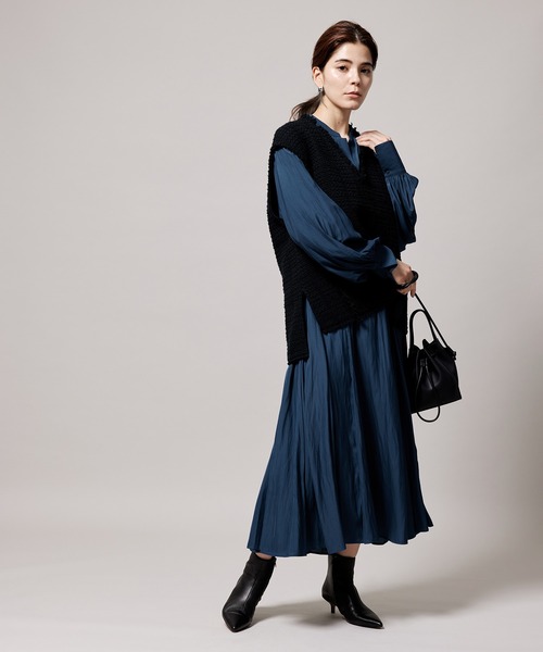 ROPE'（ロペ）の「【辺見えみりさんコラボ】OUTERSUNSET×ROPE' サテンドレス（ワンピース・レディース・ネイビー/ブルー・38/36）」の21枚目の写真