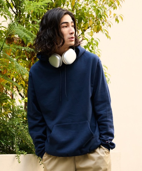 人気カラー Championチャンピオン　ワンポイント刺繍ロゴ　緑グリーン　M Champion] スウェット 長袖 丸首 11.5oz cottonUSA 裏起毛 刺繍 ワン