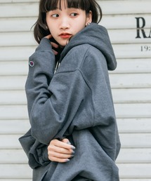 ROOPTOKYO（ループトウキョウ）の「Champion/チャンピオン HOODED オーバーサイズ プルオーバーパーカー 袖ワンポイント 刺繍ロゴ フーディ  2026年春夏（パーカー）」