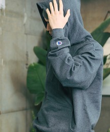 Champion（チャンピオン）の「Champion/チャンピオン HOODED オーバーサイズ プルオーバーパーカー 袖ワンポイント 刺繍ロゴ フーディ  2026年春夏（パーカー）」