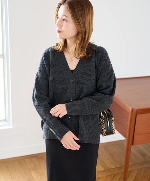 JOURNAL STANDARD(ジャーナルスタンダード)の「ウール畦カーディガン(カーディガン/ボレロ・レディース・ラベンダー/ベージュ系その他/チャコールグレー・FREE)」の10枚目の写真