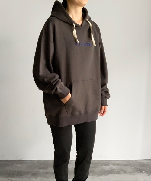 MONT KEMMEL(モンケメル)の「ST: MONT KEMMEL LOGO PRINT HOODY モンケメル ロゴパーカー(パーカー・レディース・チャコールグレー/オレンジ・36/40/38)」の5枚目の写真