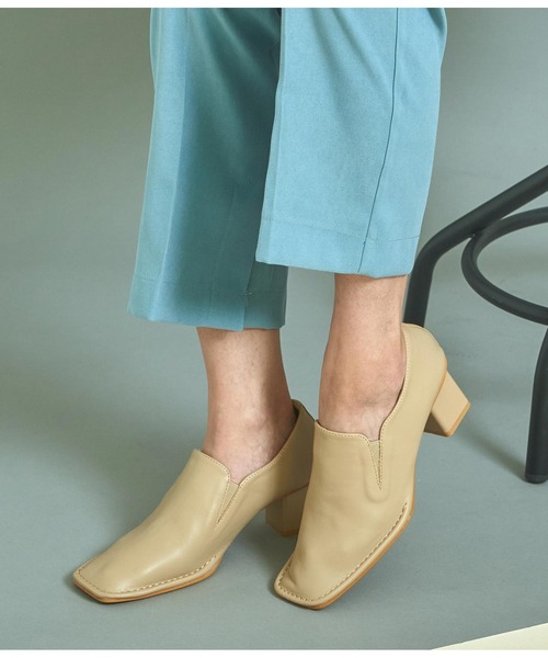 Settimissimo（セッティミッシモ）の「ステッチデザインスクエアートゥシューズ（パンプス・レディース・ブラック/ベージュ・S/M/L）」の8枚目の写真