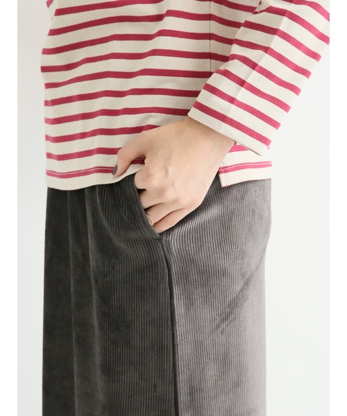 Lugnoncure（ルノンキュール）の「コーデュロイスカート【セットアップ可】（スカート・レディース・オフホワイト/モカ/チャコール・ﾌﾘ-）」の9枚目の写真