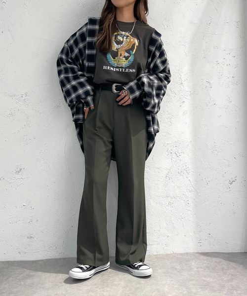 apres jour mignon(アプレジュールミニョン)の「アソートロックロンT【ZOZOTOWN限定アイテム】(Tシャツ/カットソー・レディース・オフホワイト/その他/オートミール/ホワイト系その他/ブラック系その他/スミクロ/ホワイト系その他2・X-LARGE/フリー)」の12枚目の写真