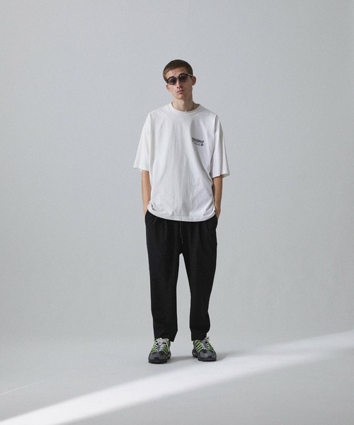 Iroquois(イロコイ)の「VOYAGE T(Tシャツ/カットソー・メンズ・ブラック/レッド系その他/ホワイト・1/3/2)」の5枚目の写真