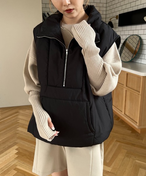 CAPRICIEUX LE'MAGE(カプリシューレマージュ)の「中綿ハーフジップベスト(ダウンベスト・レディース・ブラック/オフホワイト・FREE)」の19枚目の写真