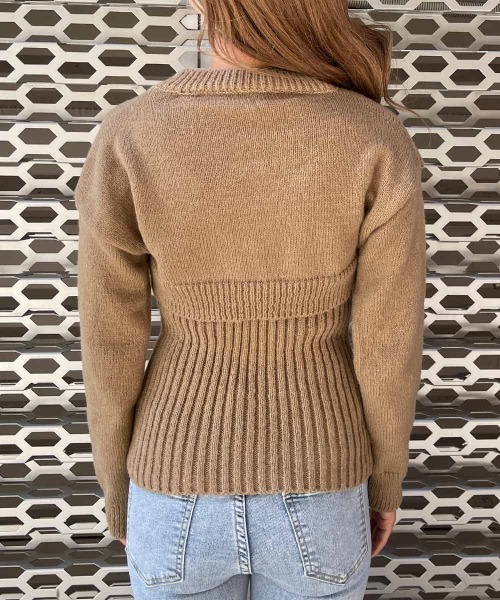 esutoreja（エストレジャ）の「２wayクロップニットセット（ニット/セーター・レディース・アイボリー/ブラウン・FREE）」の7枚目の写真