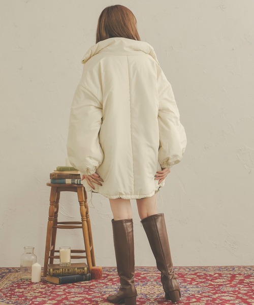 Ambre Neige(アンブルネージュ)の「中綿ビッグジャケット/WEB/EC限定商品(ダウンジャケット/コート・レディース・アイボリー/ダークブラウン/ベージュ・FREE)」の9枚目の写真