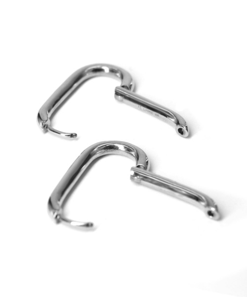 LHME（エルエイチエムイー）の「LHME ホースシューフープピアス/サージカルステンレス316L（金属アレルギー対応）（ピアス（両耳用）・レディース・シルバー/イエローゴールド・ONE SIZE）」の5枚目の写真