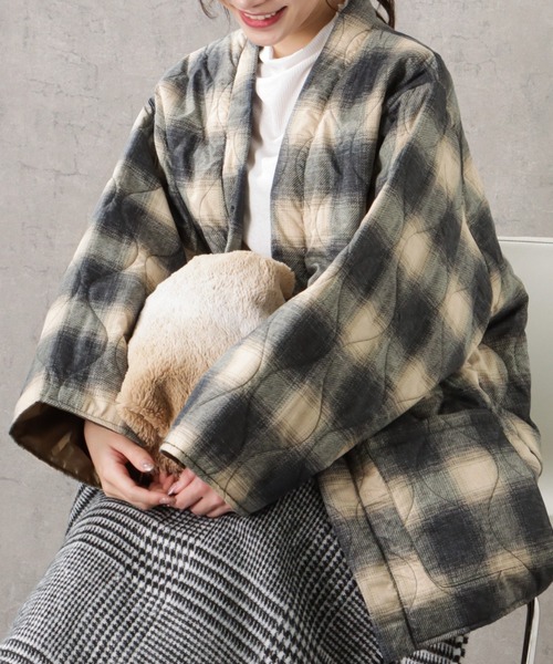 Mac-House（マックハウス）の「Timbre Poste  パッカブルどてら はんてん（その他アウター・メンズ・グレイッシュベージュ/カーキ/ブラウン/ホワイト×ブラック/ブルー/ベージュ/ネイビー/アイボリー/ライトカーキ/ブラック・S/L/M）」の9枚目の写真