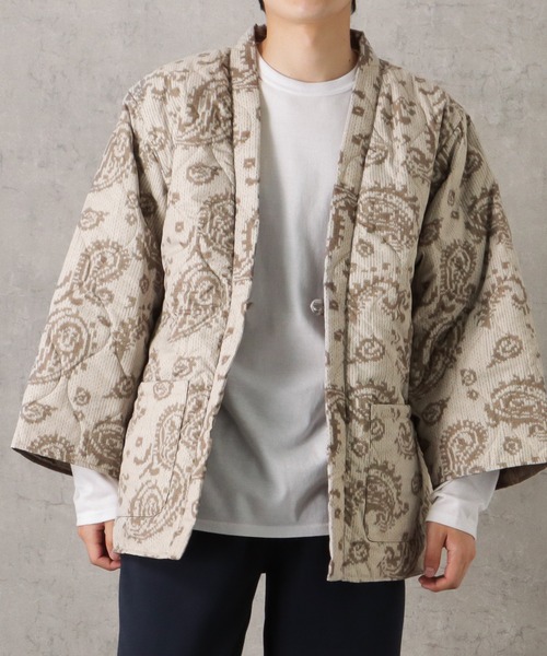 Mac-House（マックハウス）の「Timbre Poste  パッカブルどてら はんてん（その他アウター・メンズ・グレイッシュベージュ/カーキ/ブラウン/ホワイト×ブラック/ブルー/ベージュ/ネイビー/アイボリー/ライトカーキ/ブラック・S/L/M）」の12枚目の写真