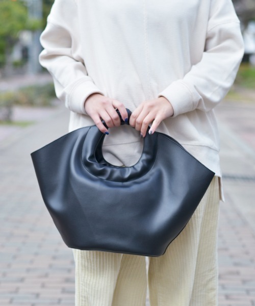 Fun & Daily（ファンアンドデイリー）の「F&D : Big basket hand bag（ハンドバッグ・レディース・ブラック・FREE）」の7枚目の写真