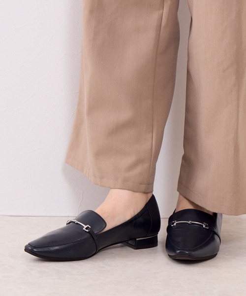 HIMIKO（ヒミコ）の「【Made in Japan】【撥水】カカトシャーリングソフトローファー/631102（ローファー・レディース・アイボリー/ライトベージュ/ブラック/ボルドー/カーキ/ブラウン/ネイビー/ピンク・22.0cm/22.5cm/23.0cm/23.5cm/24.0cm/24.5cm/25.0cm/25.5cm/21.5cm/26.0cm/26.5cm）」の13枚目の写真