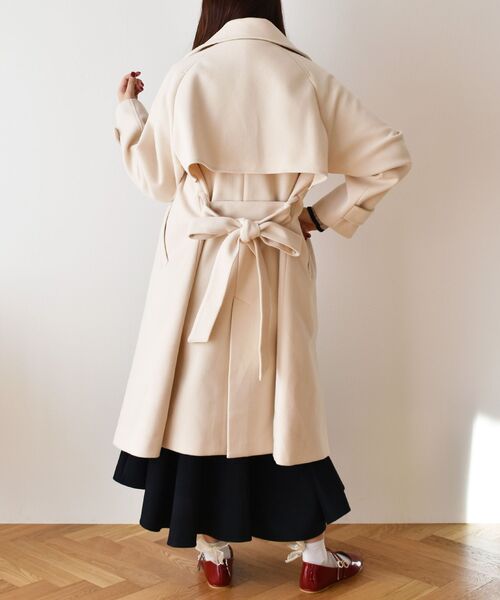 ems excite（エムズエキサイト）の「Wロングコート（その他アウター・レディース・ナチュラル/ライトグレー/ブラック・FREE）」の10枚目の写真