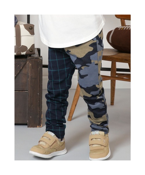 SLAP SLIP(スラップスリップ)の「SLAPSLIP/チェック花柄迷彩柄ナレ総柄ロングパンツ(80~120cm)(その他パンツ・キッズ・ブルー系その他/パープル系その他/ホワイト系その他/ブラック系その他・100/80/120/90/110)」の3枚目の写真