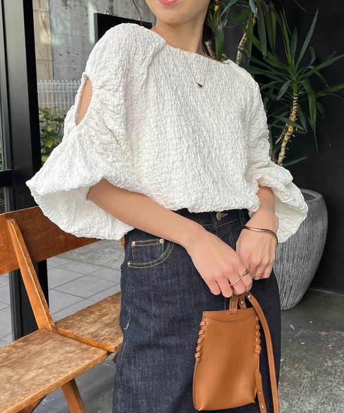 CAPRICIEUX LE'MAGE（カプリシューレマージュ）の「ホールスリーブブラウス（シャツ/ブラウス・レディース・ホワイト/ブラック・FREE）」の2枚目の写真