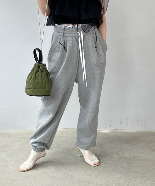 chuclla（チュクラ）の「キルティング巾着ショルダー ハンドバッグ cha23s007（ショルダーバッグ・レディース・ベージュ/ブラック/カーキ/ブルー・FREE）」の12枚目の写真