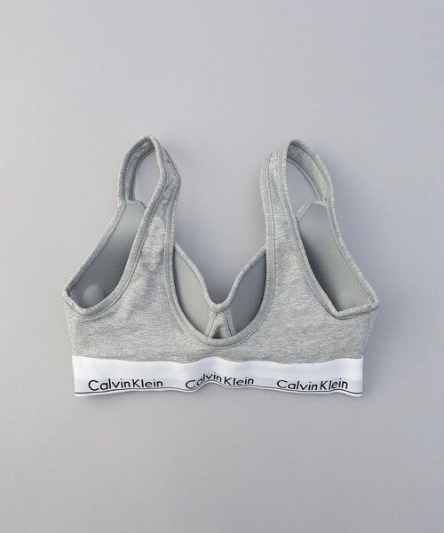 Calvin Klein Underwear（カルバンクラインアンダーウェア）の「Calvin Klein Underwear/カルバンクラインアンダーウェア MODERN COTTON SCOOP BRALETTE / ブラレット（スポーツブラ・レディース・グレー/ブラック・SMALL）」の3枚目の写真