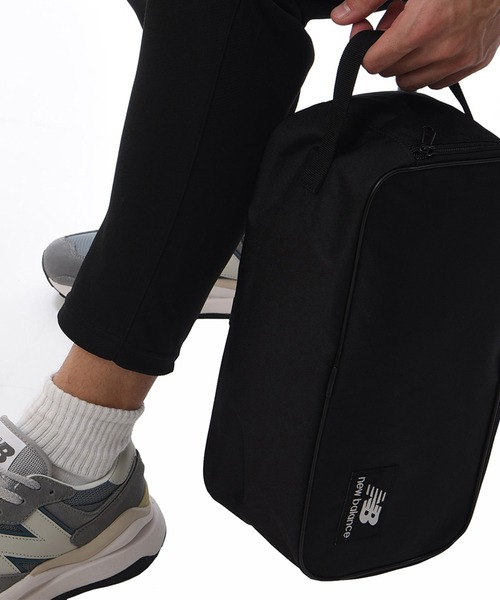 NEW BALANCE(ニューバランス)の「シューズケース(クラッチバッグ・メンズ・ブラック/ブラック系その他・ONE SIZE)」の3枚目の写真