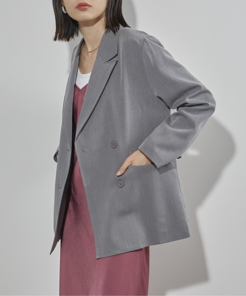 ECRIRE（エクリール）の「【セットアップ対応可能】ダブルテーラードジャケット（テーラードジャケット・レディース・ベージュ/ネイビー/グレー・M/L）」の16枚目の写真
