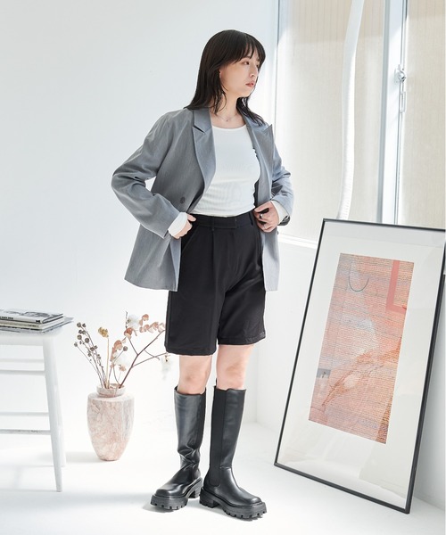 ECRIRE（エクリール）の「【セットアップ対応可能】ダブルテーラードジャケット（テーラードジャケット・レディース・ベージュ/ネイビー/グレー・M/L）」の13枚目の写真