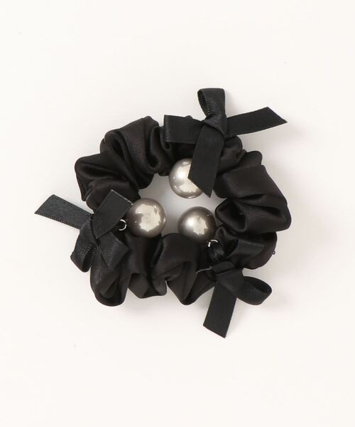 VIBGYOR Women（ヴィブジョー　ウィメン）の「【resonance】パール リボン シュシュ（シュシュ・レディース・ブラック/ベージュ・FREE）」の11枚目の写真