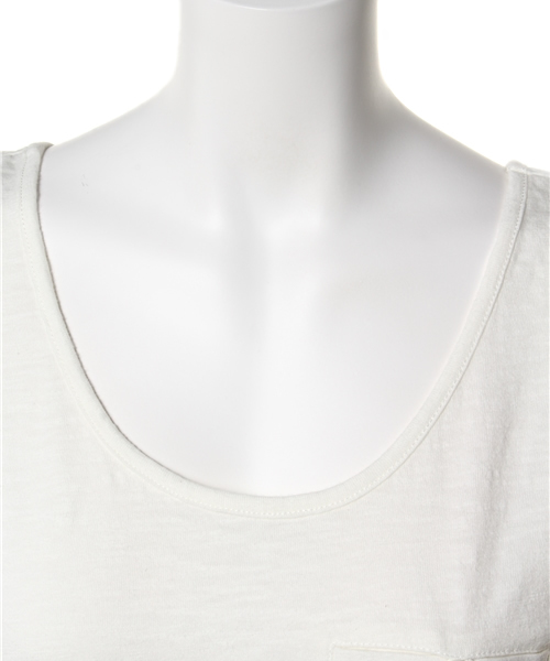 AZUL by moussy（アズールバイマウジー）の「30/-Cスラブ天竺タンク（タンクトップ・レディース・サックスブルー/ブルー系その他/オフホワイト・SMALL/MEDIUM）」の6枚目の写真