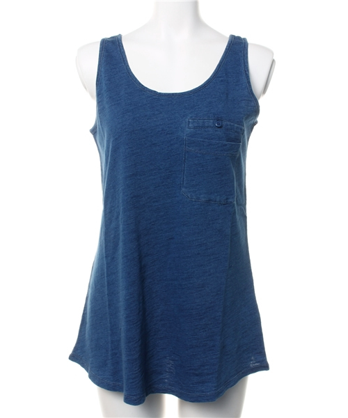 AZUL by moussy（アズールバイマウジー）の「30/-Cスラブ天竺タンク（タンクトップ・レディース・サックスブルー/ブルー系その他/オフホワイト・SMALL/MEDIUM）」の12枚目の写真
