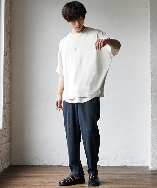 MinoriTY（マイノリティ）の「【MinoriTY】ドルマンスリーブサマーニットTシャツ メンズ 無地 半袖 オーバーサイズ（Tシャツ/カットソー・メンズ・アイボリー/ブラック/ブルー/アッシュグレー/バイオレット・L/M/S）」の10枚目の写真