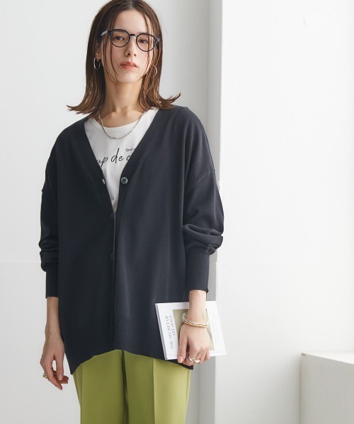 nissen（ニッセン）の「洗えるＵＶカット綿１００％Vネックカーディガン（長袖）（オーバーサイズ）（カーディガン/ボレロ・レディース・ピンク系/杢グレー/ブラック/オフホワイト/ブルー/グレイッシュベージュ・S～Ｍ/L～LL）」の11枚目の写真