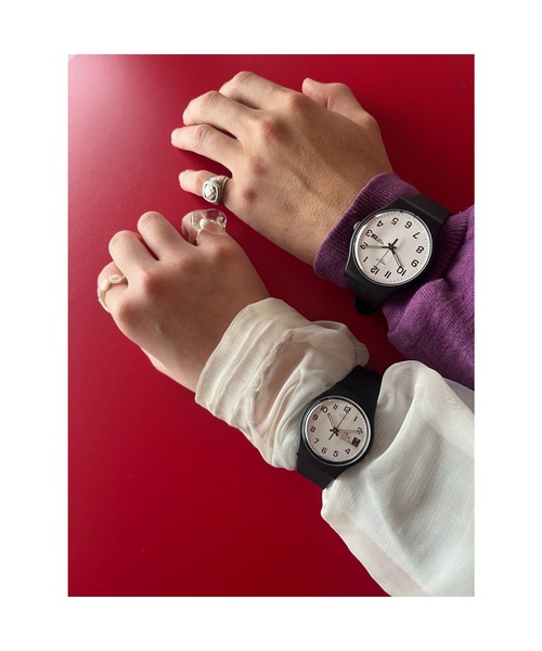 SWATCH（スウォッチ）の「[スウォッチ] swatch 腕時計 ONCE AGAIN（アナログ腕時計・レディース・ブラック×ホワイト・FREE）」の5枚目の写真