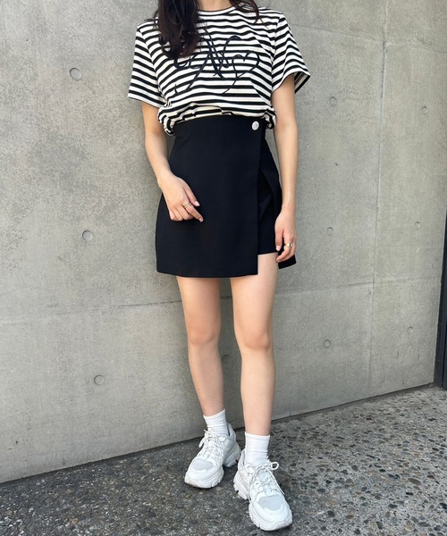 one after another NICE CLAUP（ワンアフターアナザーナイスクラップ）の「イニシャルロゴ刺繍Tee（Tシャツ/カットソー・レディース・ブラック系その他/アイボリー/ピンク・FREE）」の9枚目の写真