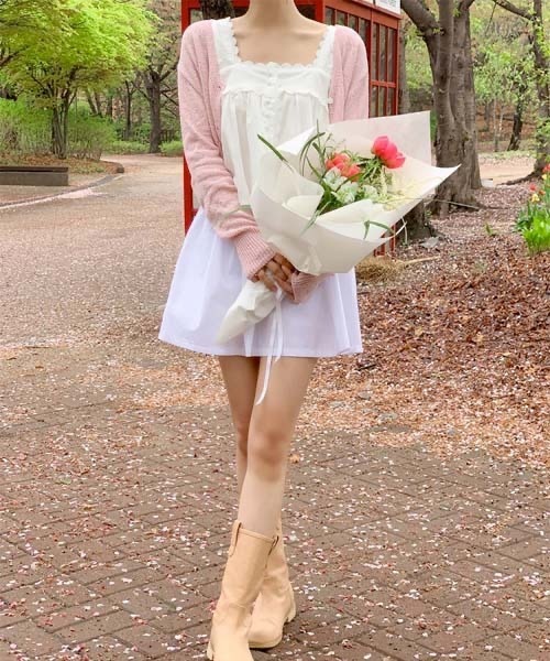 SONA(ソナ)の「SONA レーススクエアネックキャミソール(キャミソール・レディース・ホワイト・FREE)」の13枚目の写真