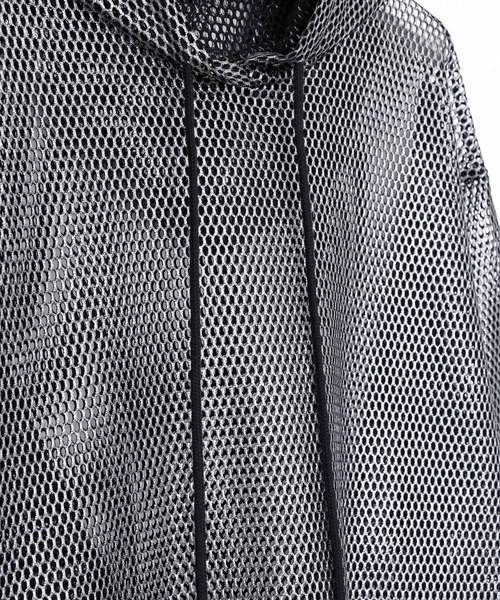 Figments(フィグメンツ)の「メタリックメッシュトップ(Tシャツ/カットソー・レディース・ホワイト/ブラック・SMALL/MEDIUM)」の13枚目の写真