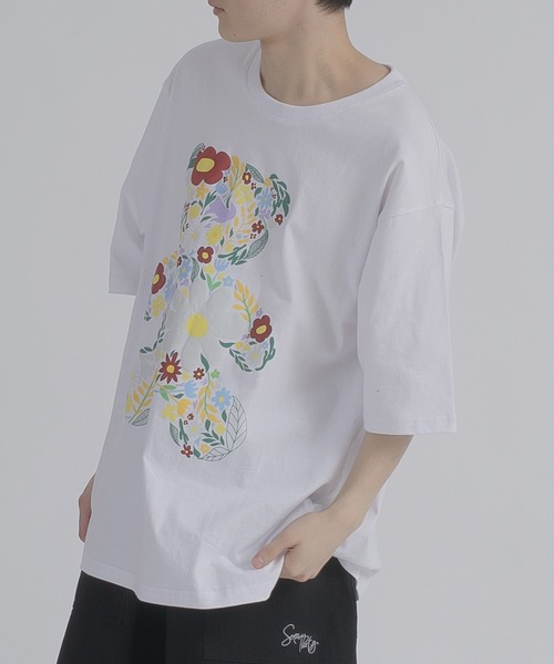 RE730(アールイーセブンサーティー)の「RE730 フラワーベアコラージュTシャツ(Tシャツ/カットソー・メンズ・オフホワイト/ブラック・MEDIUM/LARGE/X-LARGE)」の14枚目の写真