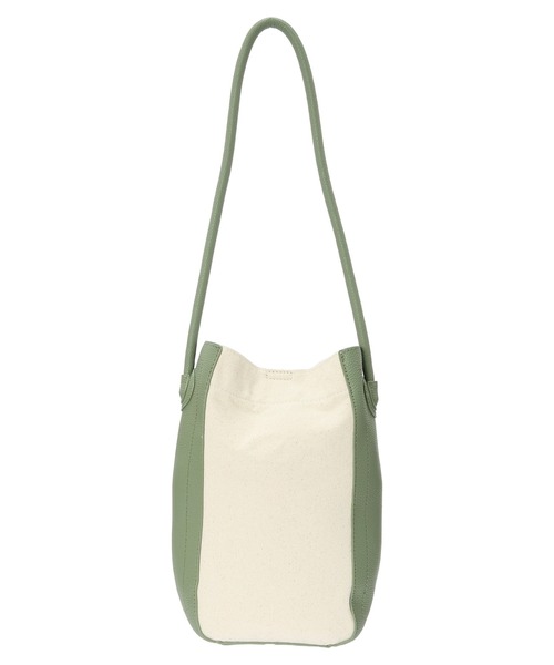 Green Parks(グリーンパークス)の「・QUON 軽量キャンバスワンショルダーバッグ(ショルダーバッグ・レディース・ブラック/グリーン/アイボリー/グレイッシュベージュ・FREE)」の4枚目の写真
