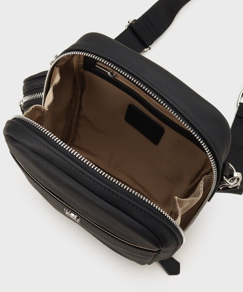 TAKEO KIKUCHI（タケオキクチ）の「◆ソフトレザー ボックスショルダー（ショルダーバッグ・メンズ・ベージュ/ブラック・00）」の8枚目の写真